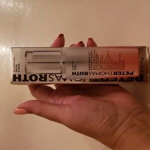 NWT- PETER THOMAS ROTH POTENT  VITAMIN. C POWER SERUM